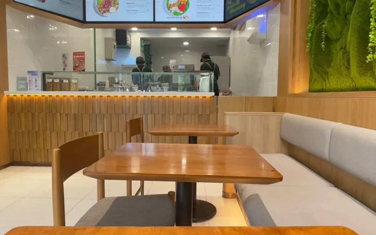 saladstop kemang 17