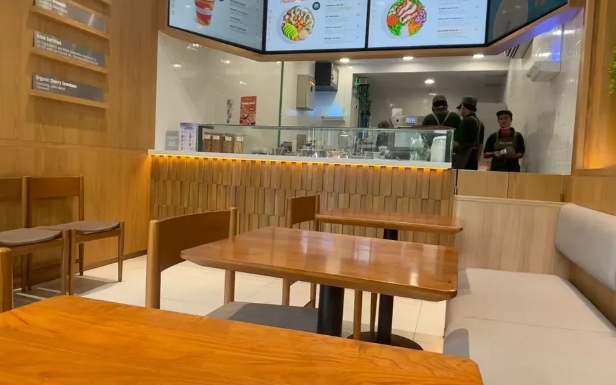 saladstop kemang 18